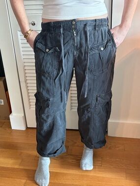 Zara Women's Charcoal Gray Boyfriend Cargo Jeans